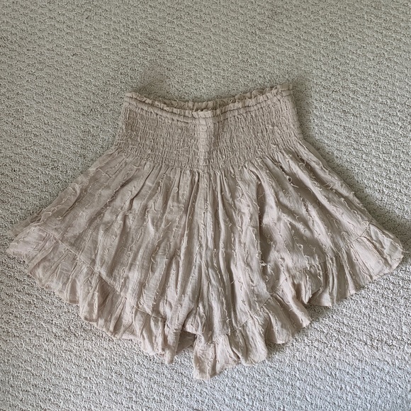 Flowy Shorts - Picture 4 of 4